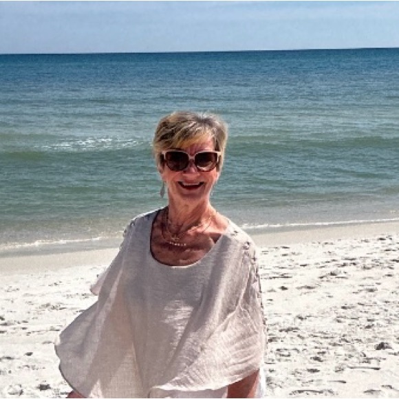 Meet your Posher, Kimberly - Picture 1 of 1